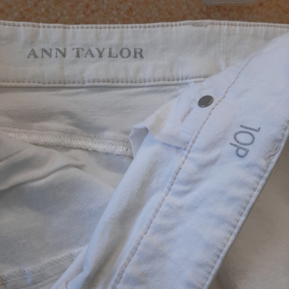 Ann Taylor Y2K Stretchy White Demin Jeans skirt Size 10P EUC - Picture 6 of 7